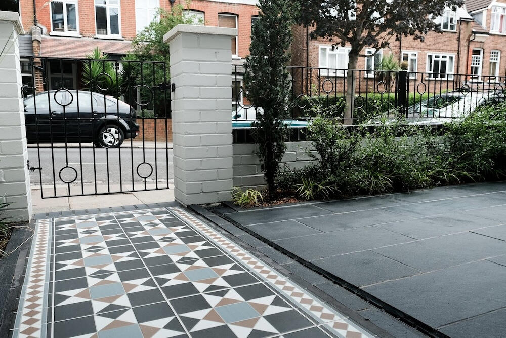 Striekanie farieb, omietky, sadrokartón